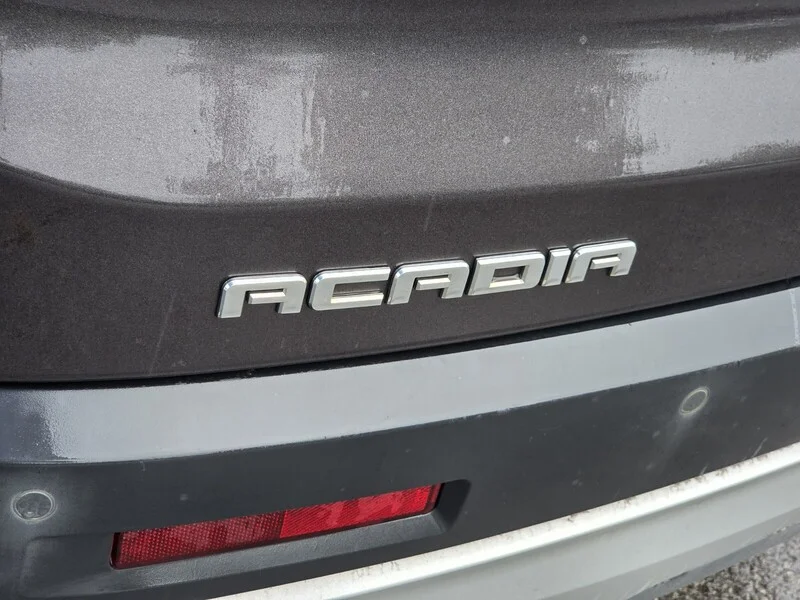 Used 2018 Iridium Metallic GMC SLT-1 image 8