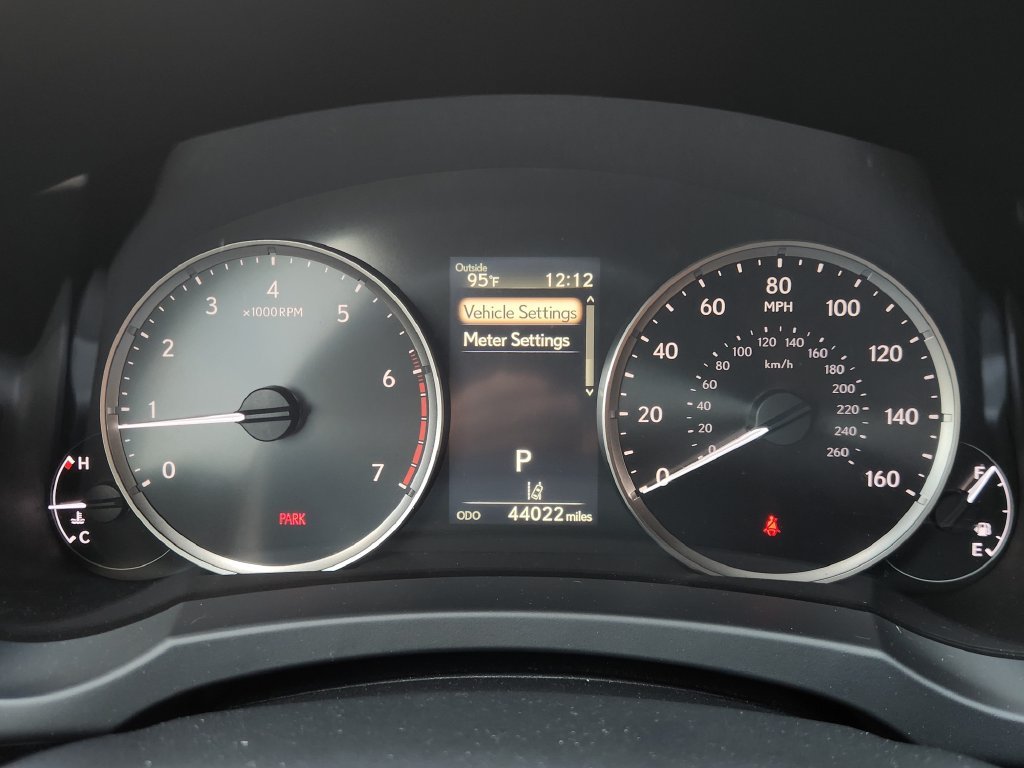 Certified Used 2024 Iridium Lexus 300 image 15