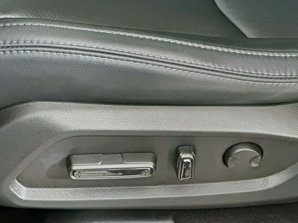 2025 Honda Pilot Touring - Photo 32