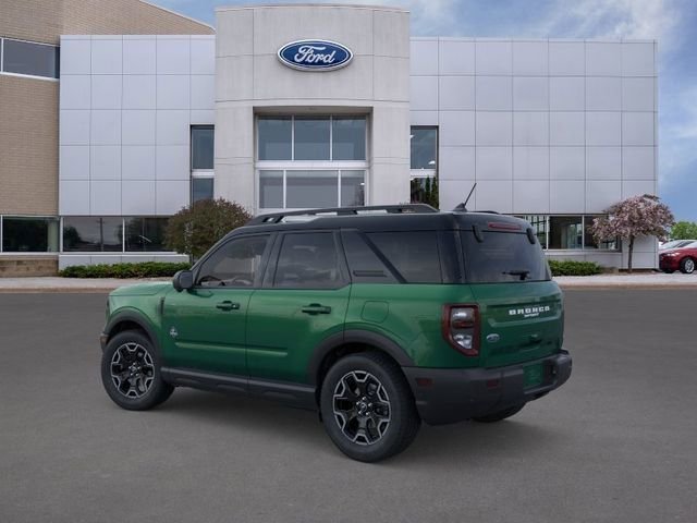 New 2025 Green Metallic Ford Outer Banks image 4