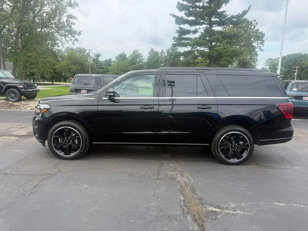 Certified Used 2022 Black Ford Limited image 8
