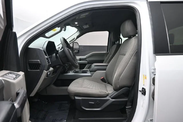 Certified Used 2021 Oxford White Ford XLT image 10