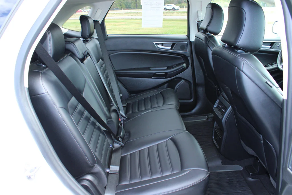 Certified Used 2024 Oxford White Ford SEL image 20