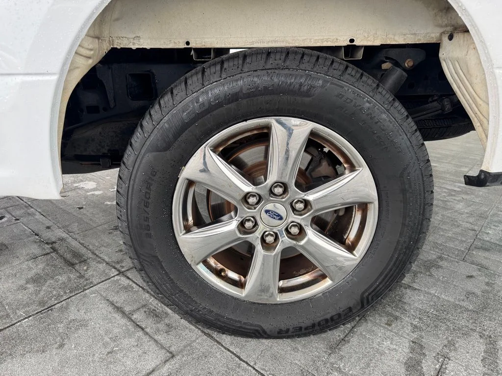 Used 2018 White Ford XLT image 4