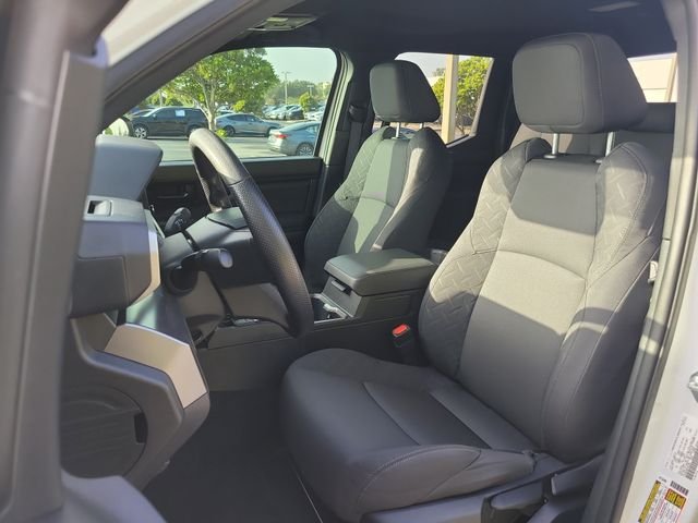Used 2024 White Toyota SR5 image 18