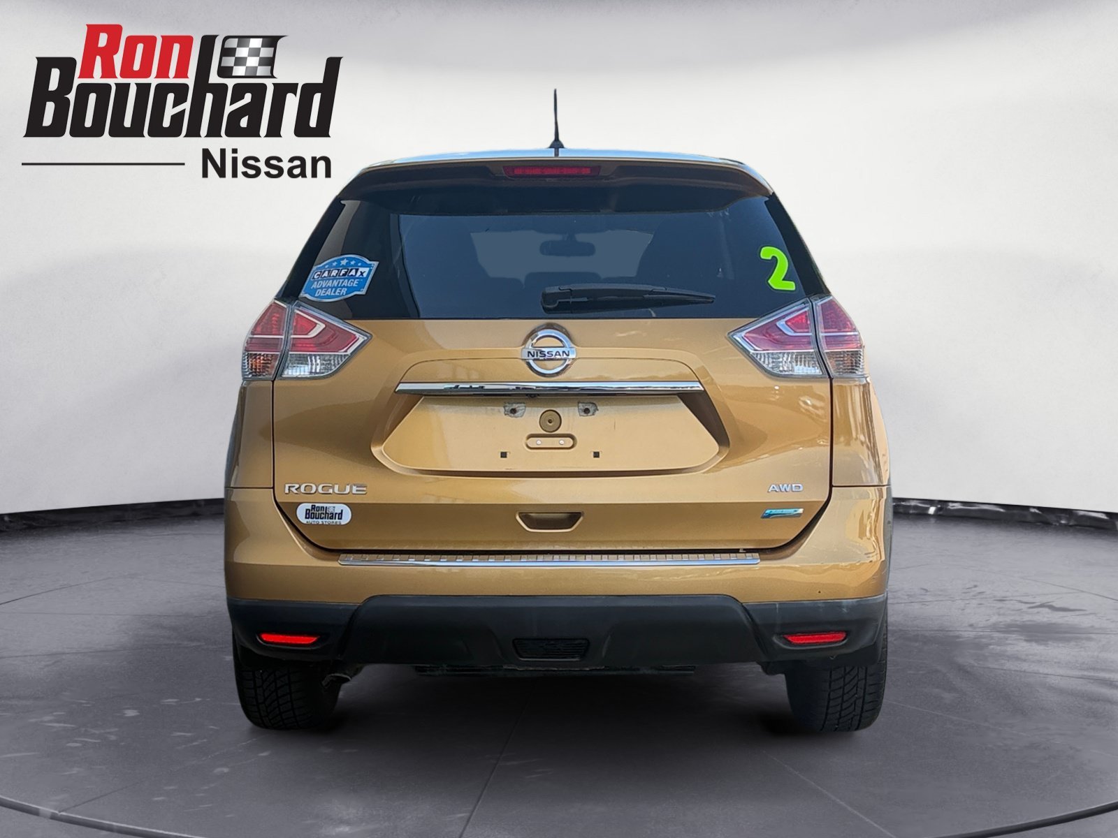 Used 2014 Saharan Sun Nissan S image 3