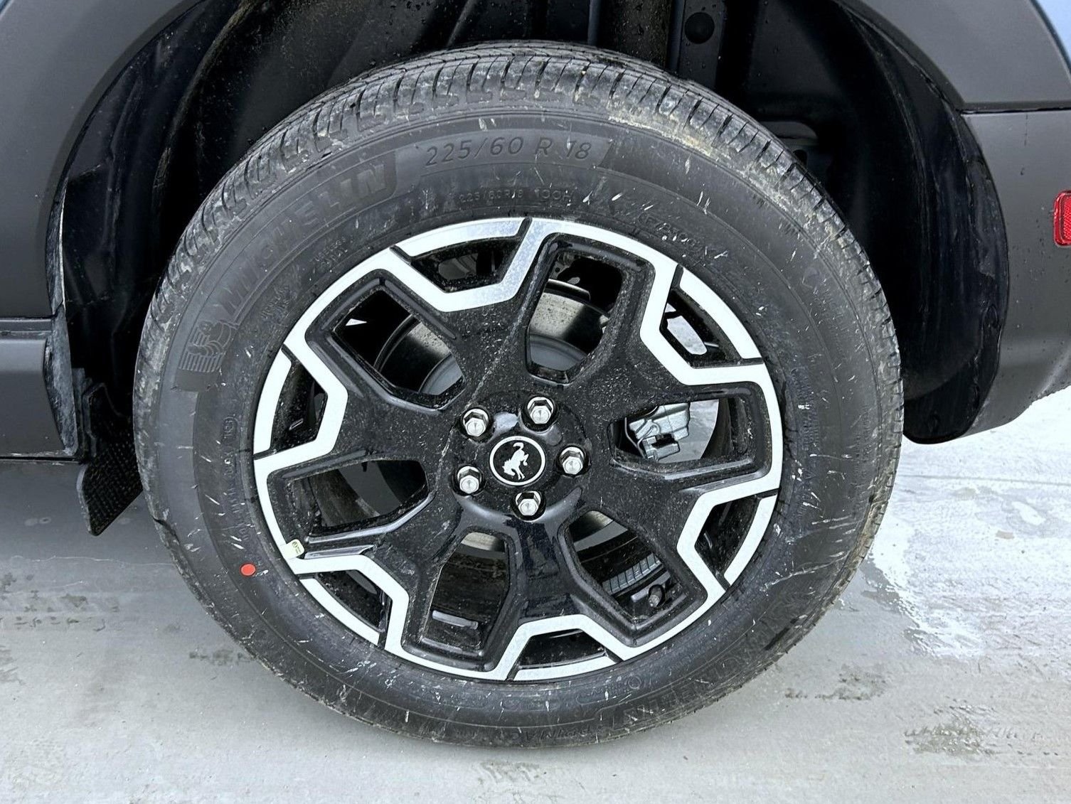 New 2026 Azure Gray Metallic Tri-Coat Ford Outer Banks image 22
