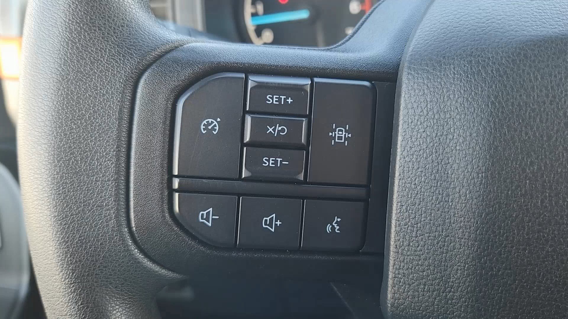 2022 Ford F-150 Tremor - Photo 13