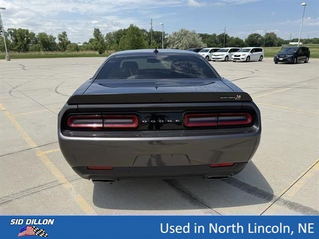 Used 2022 Granite Pearl Coat Dodge R/T Scat Pack image 5
