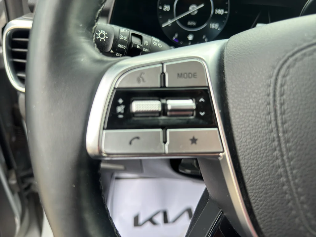Used 2023 Wolf Gray Kia SX Prestige X-Line image 21