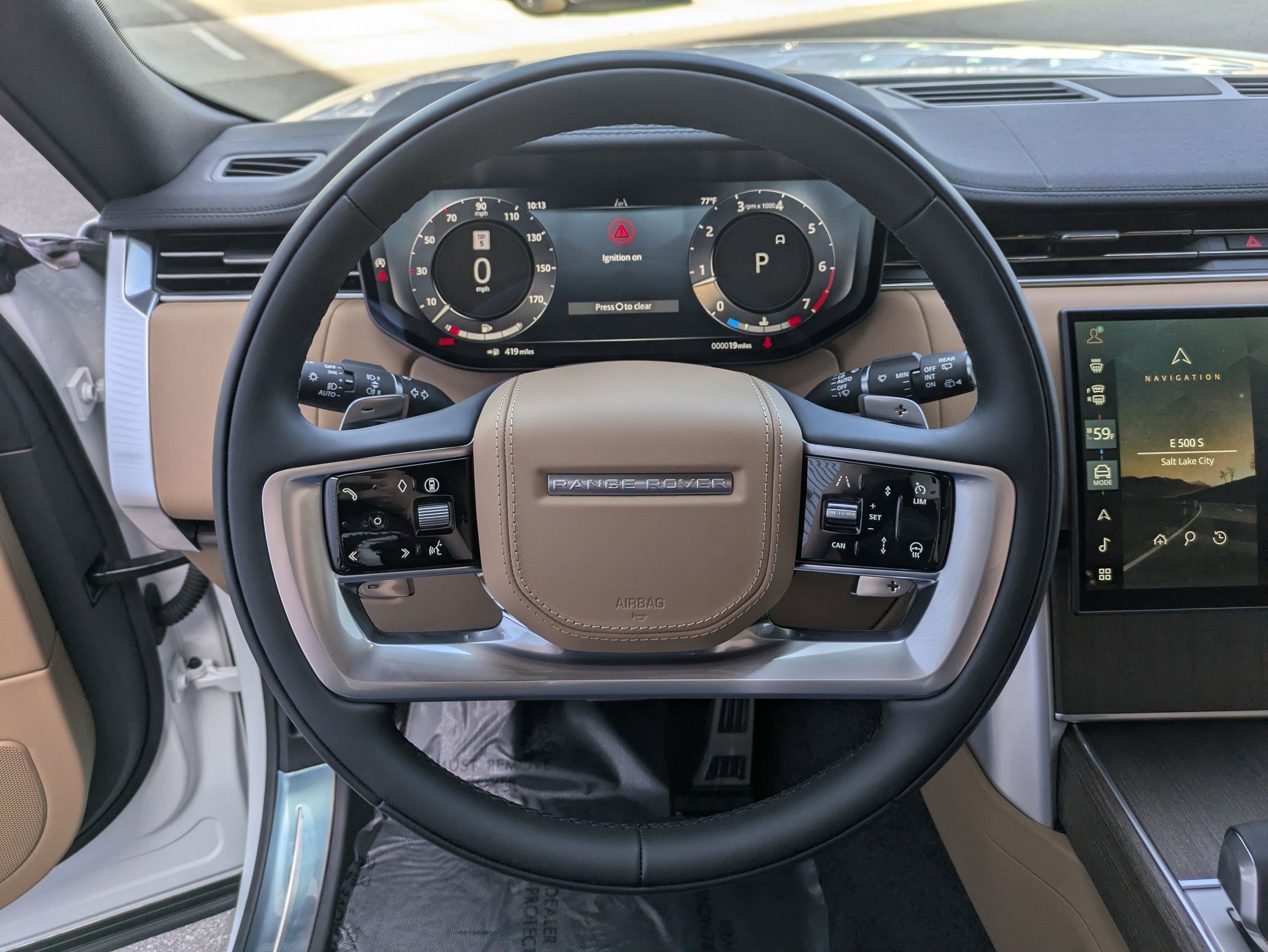 2026 Land Rover Range Rover SE - Photo 16