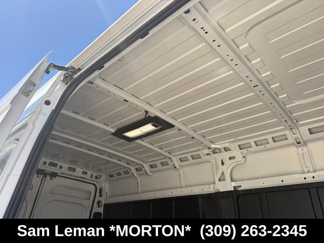 New 2026 Bright White Clear-Coat Exterior Paint Ram High Roof image 12