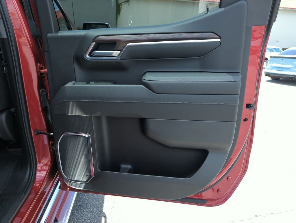 Used 2026 Red GMC SLT image 27