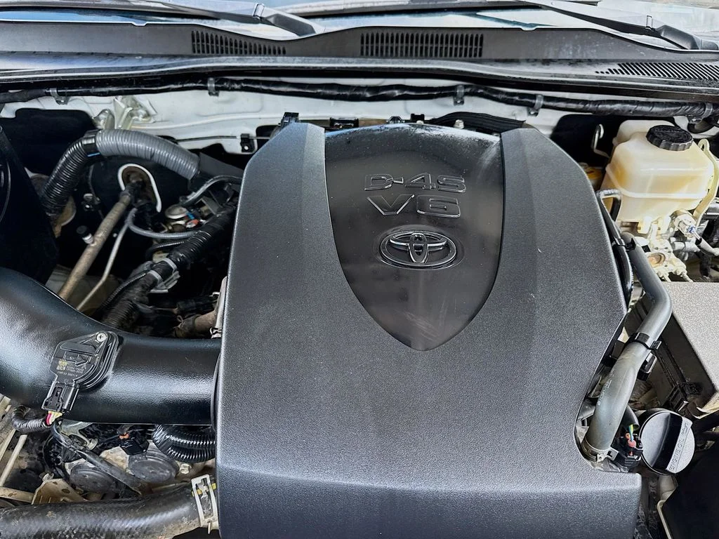 Used 2017 White Toyota TRD Pro image 37