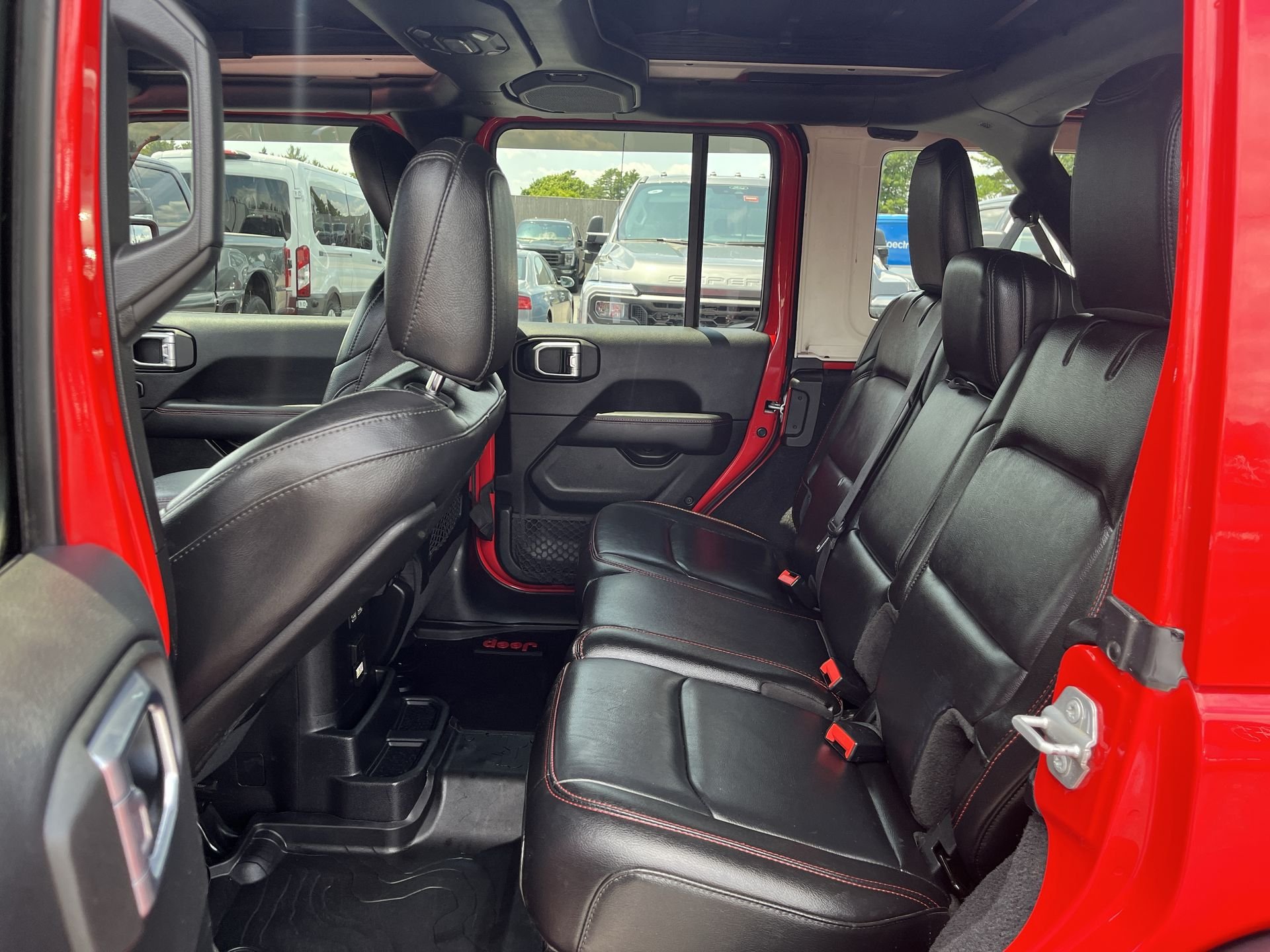 Certified Used 2021 Red Jeep Unlimited Rubicon image 4