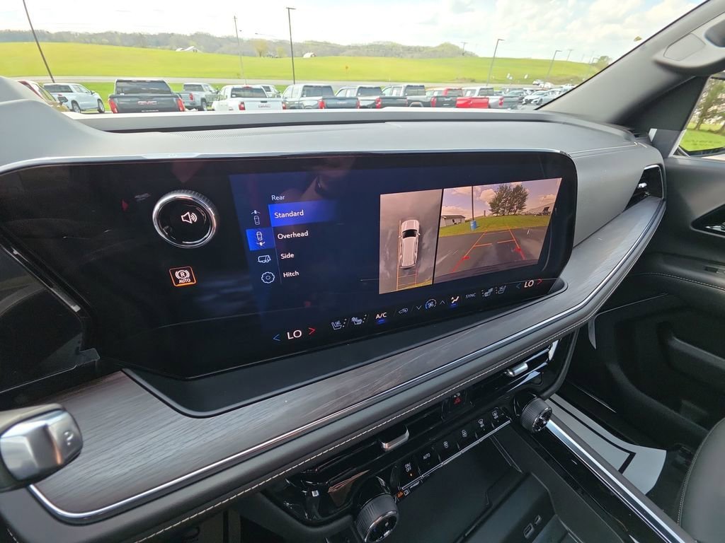 2026 Chevrolet Tahoe Premier - Photo 17