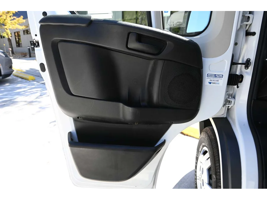 Used 2014 WHITE Ram 136 WB Low Roof Mobility Handicap Van image 24