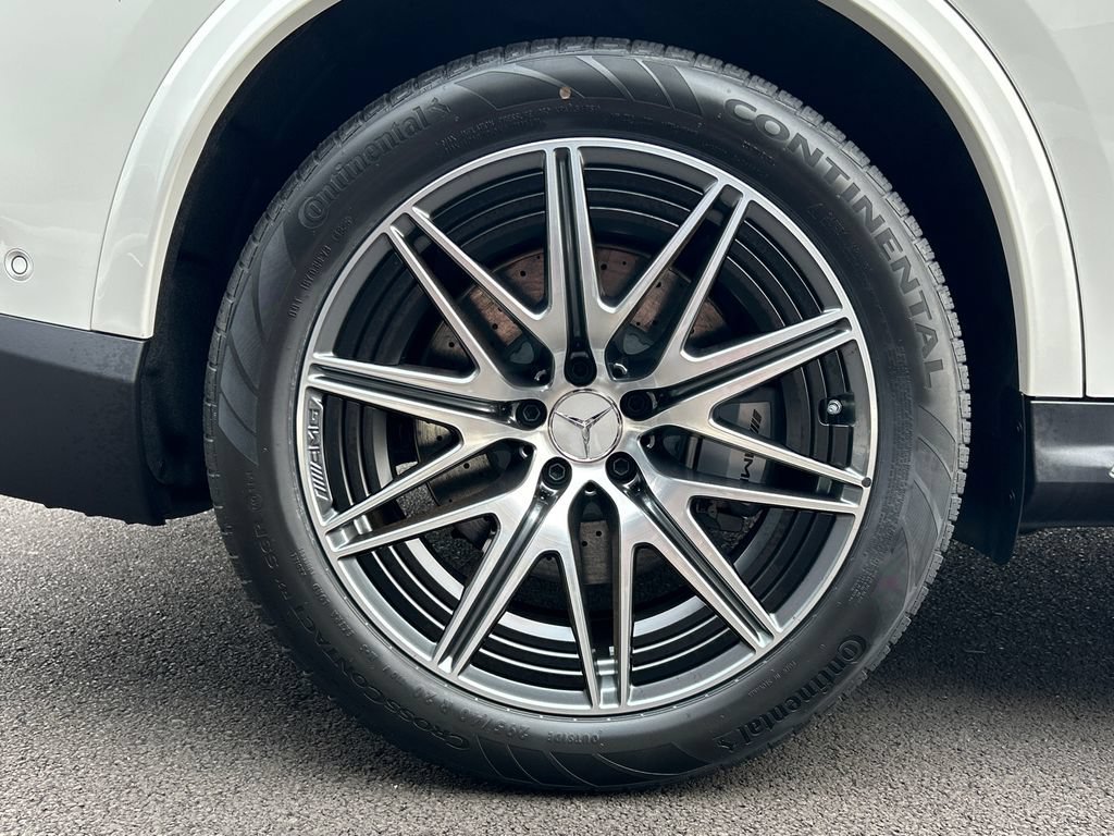 New 2026 Polar White Mercedes-Benz AMG® GLC 43 4MATIC SUV image 36