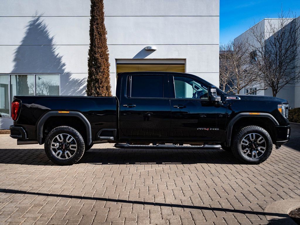 Used 2023 Ebony Twilight Metallic GMC AT4 image 11