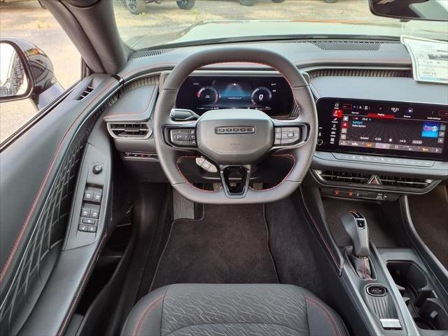 New 2026 Diamond Black Crystal Pearlcoat Dodge R/T image 11