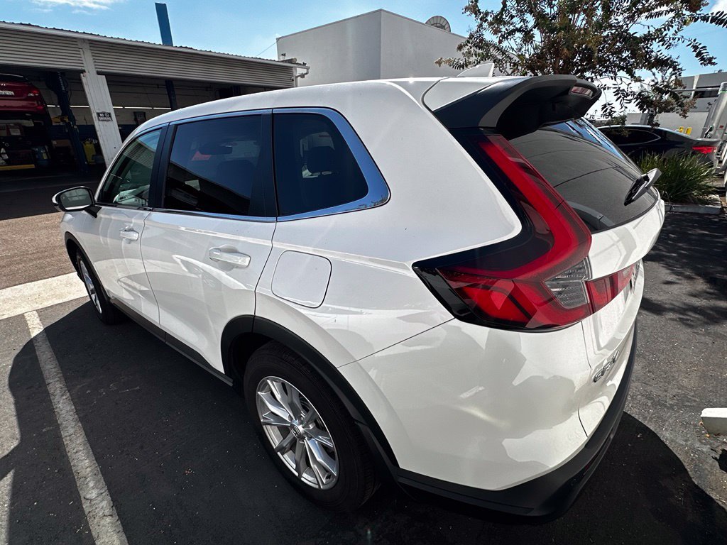 Used 2024 Platinum White Pearl Honda EX-L image 25