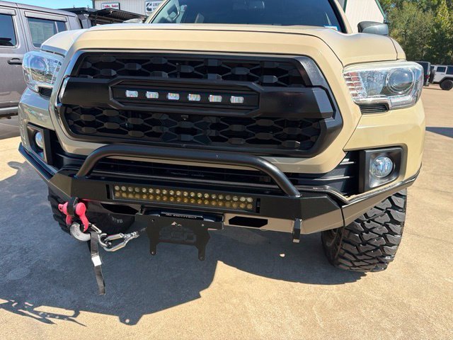 Used 2017  Toyota TRD Off-Road image 2