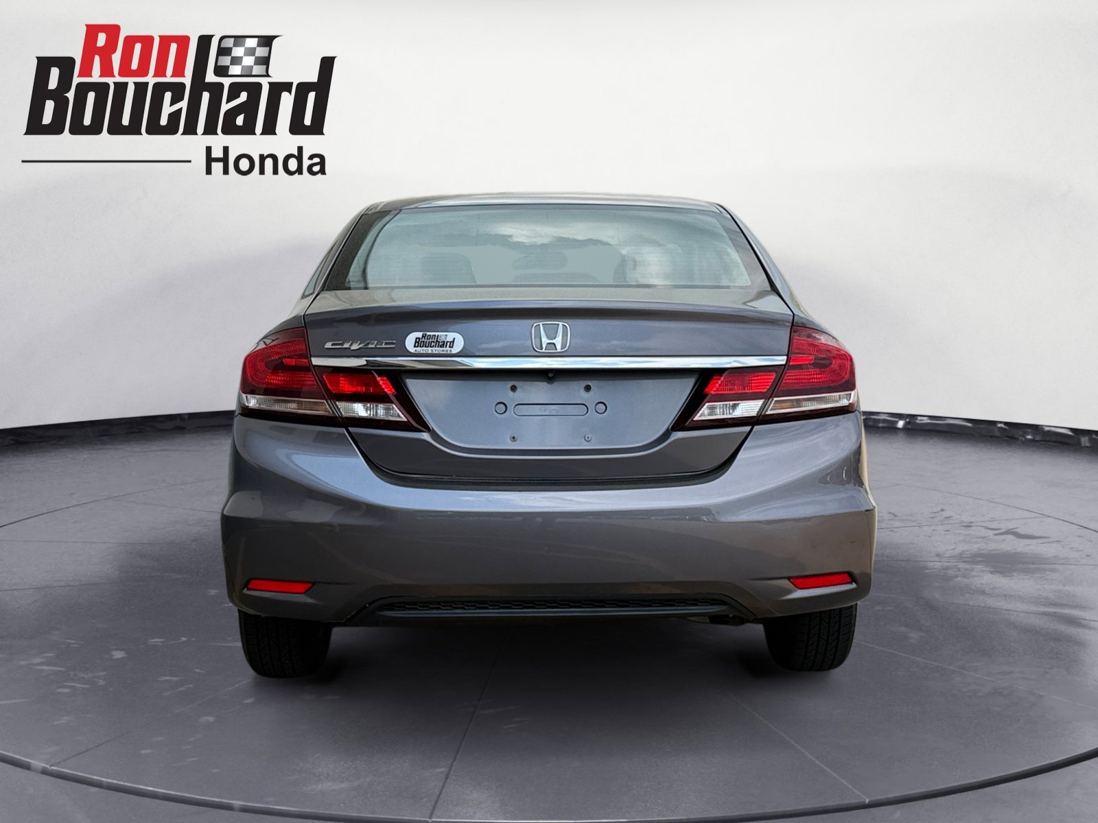 Used 2015 Modern Steel Metallic Honda LX image 3