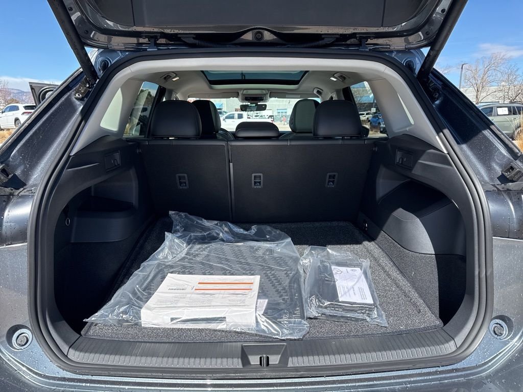 New 2026 Platinum Gray Metallic Volkswagen 2.0T SE image 25