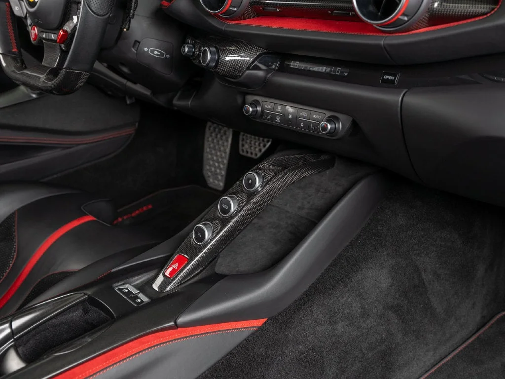 Certified Used 2020 Nero Ferrari Base image 22