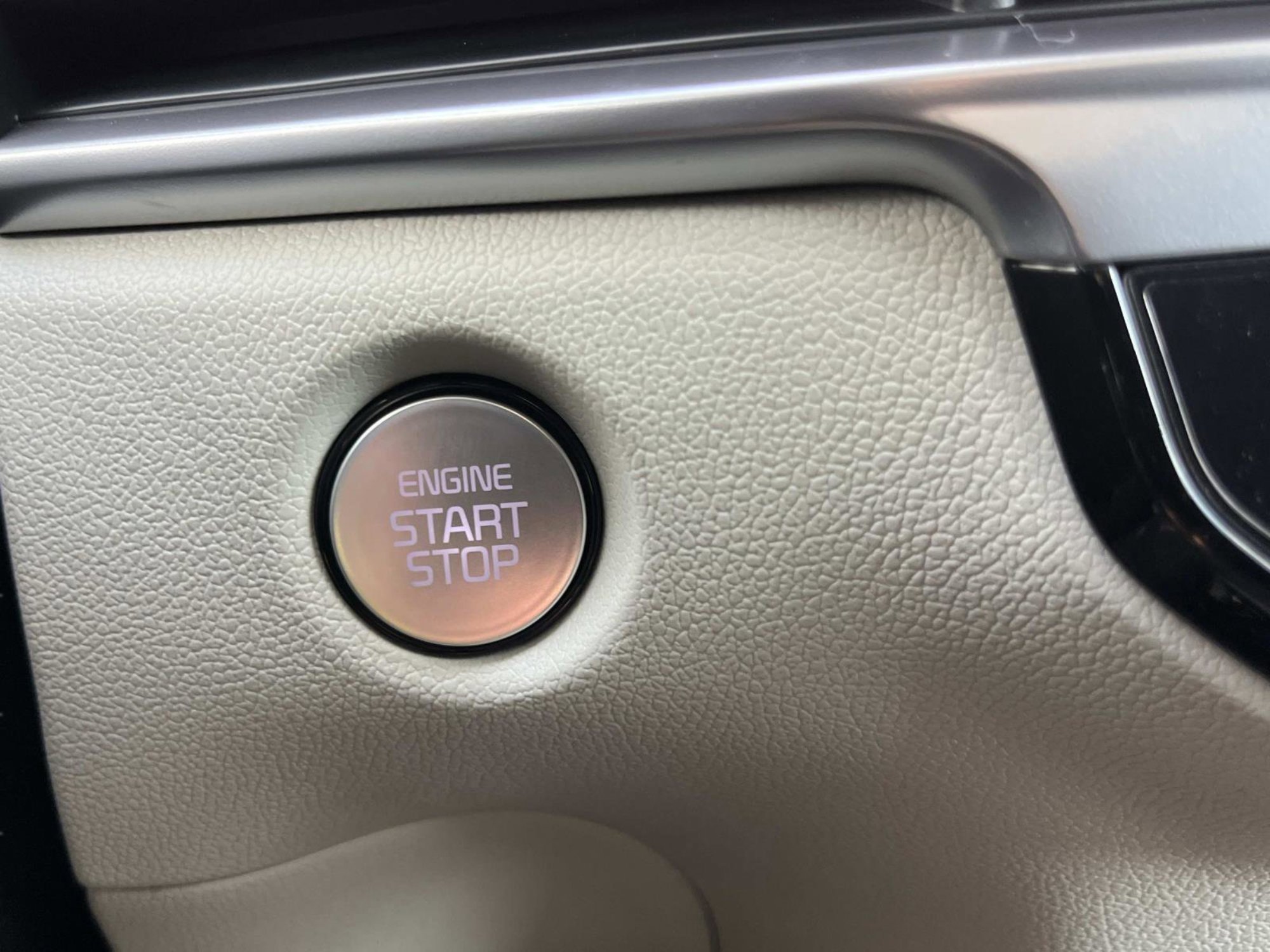 New 2026 Interstellar Gray Kia EX image 31