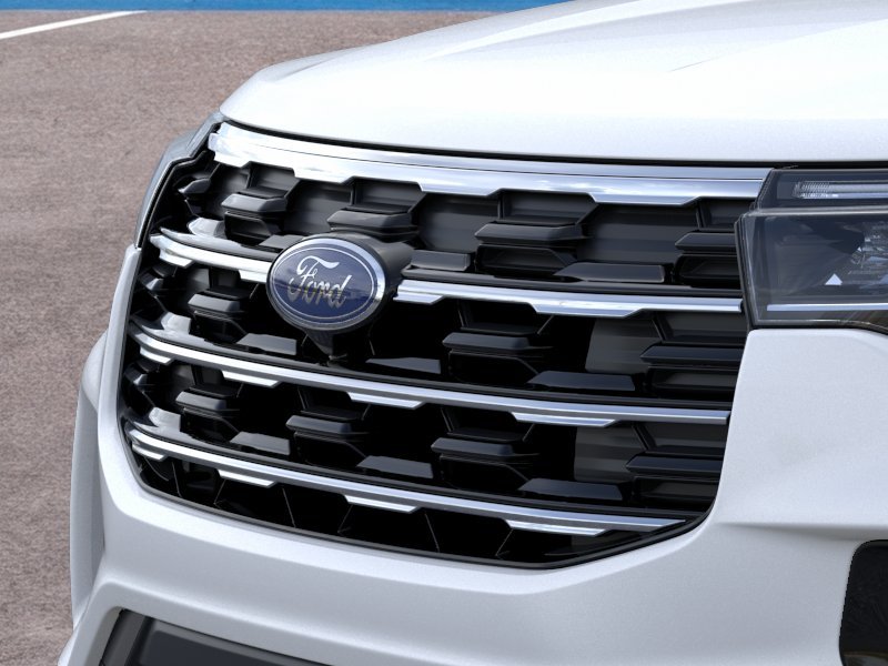 New 2026 Star White Metallic Tri-Coat Ford Active image 46
