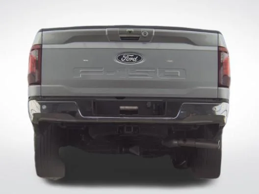 Used 2024 Silver Ford XLT image 8