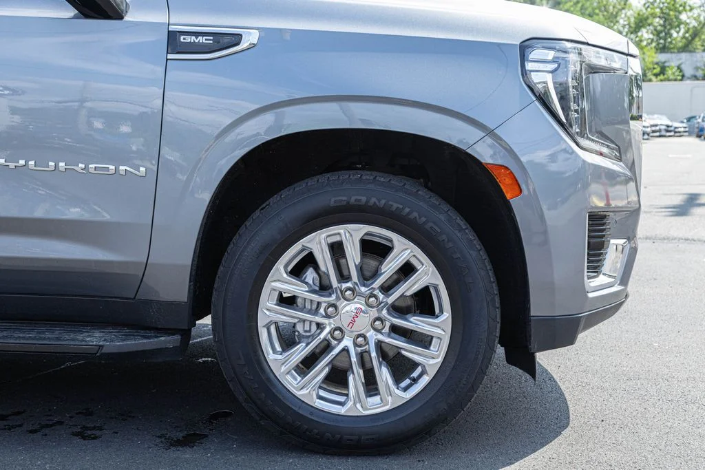Used 2022 Gray GMC SLE image 11