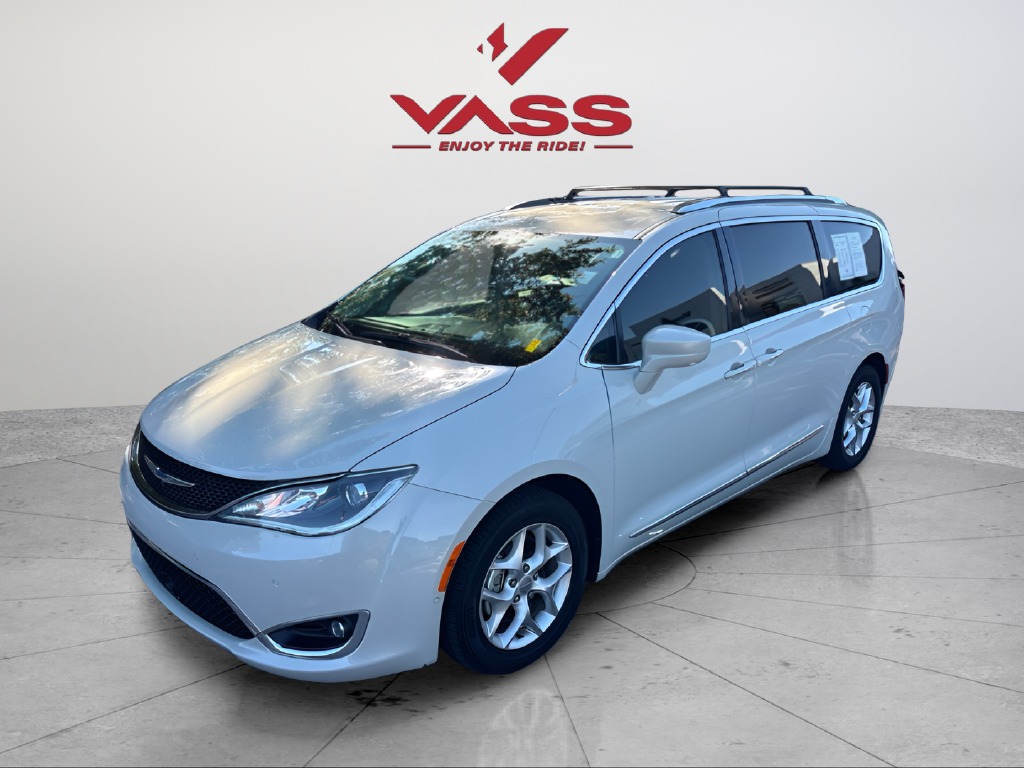 2019 Chrysler Pacifica Touring L Plus