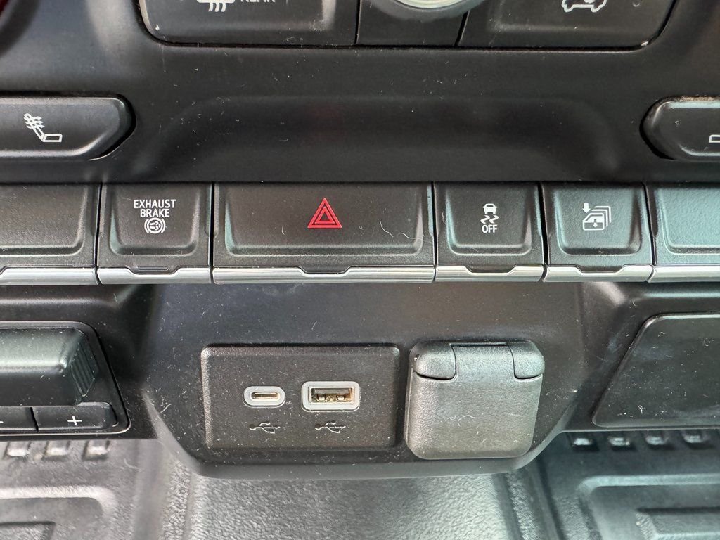 2022 Chevrolet Silverado 3500HD LT - Photo 42