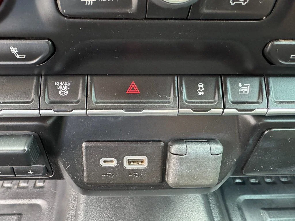 2022 Chevrolet Silverado 3500HD LT - Photo 42