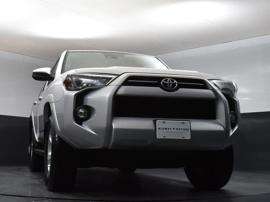 Used 2020 Silver Toyota SR5 image 32