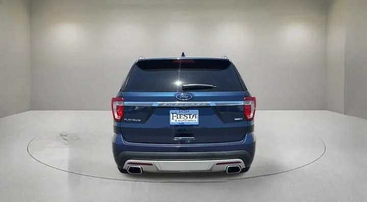 Certified Used 2017 Blue Ford Platinum image 3