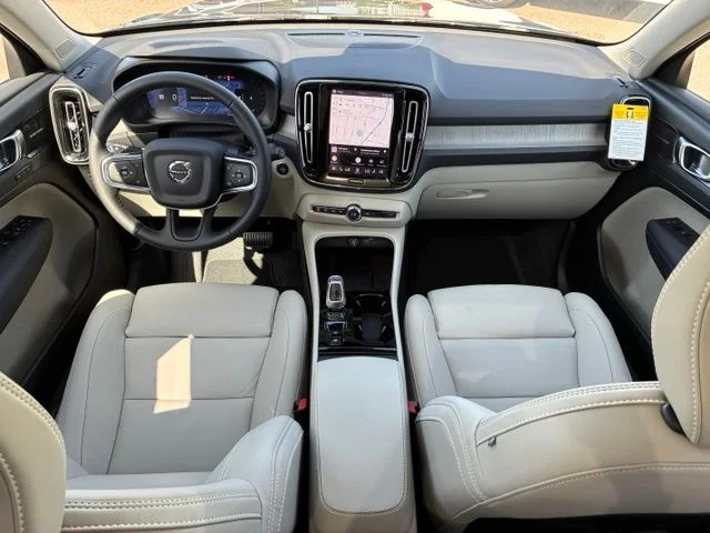 New 2026 Denim Blue Volvo Ultra image 9