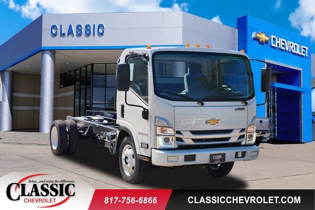 2025 Chevrolet Low Cab Forward 4500 Gas 176" WB Regular Cab's photo