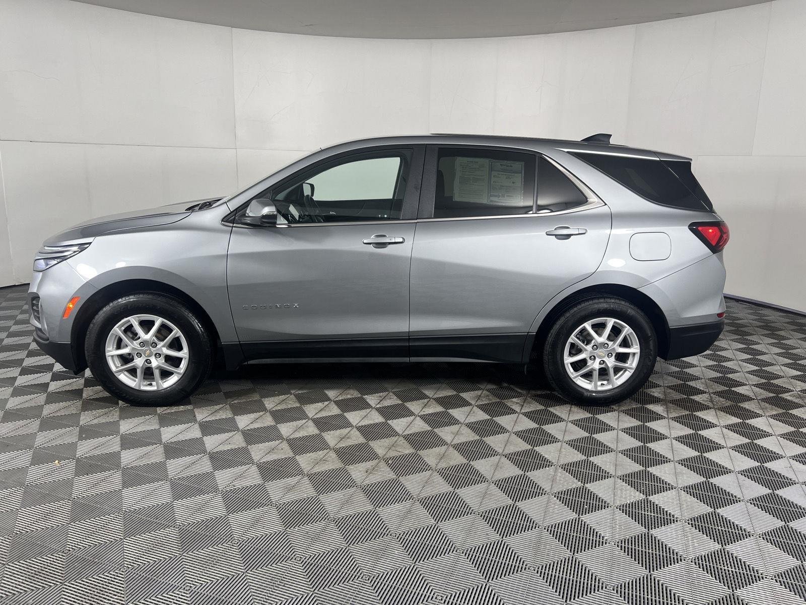 Used 2023 Sterling Gray Metallic Chevrolet LT image 15