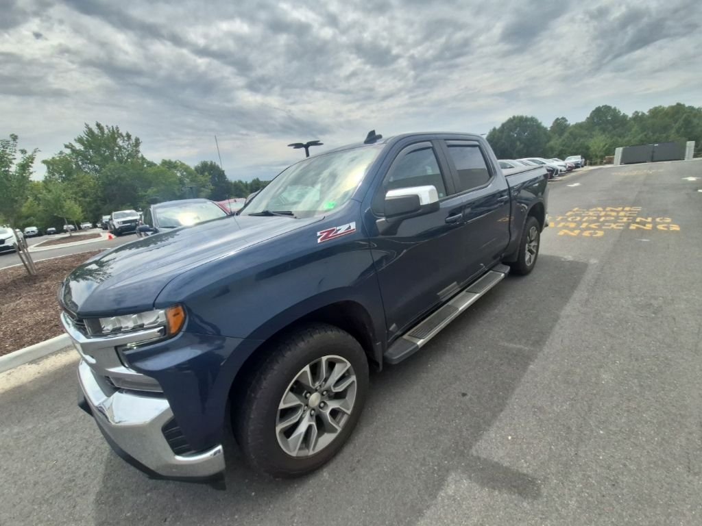 2021 Chevrolet Silverado 1500 LT 4WD photo