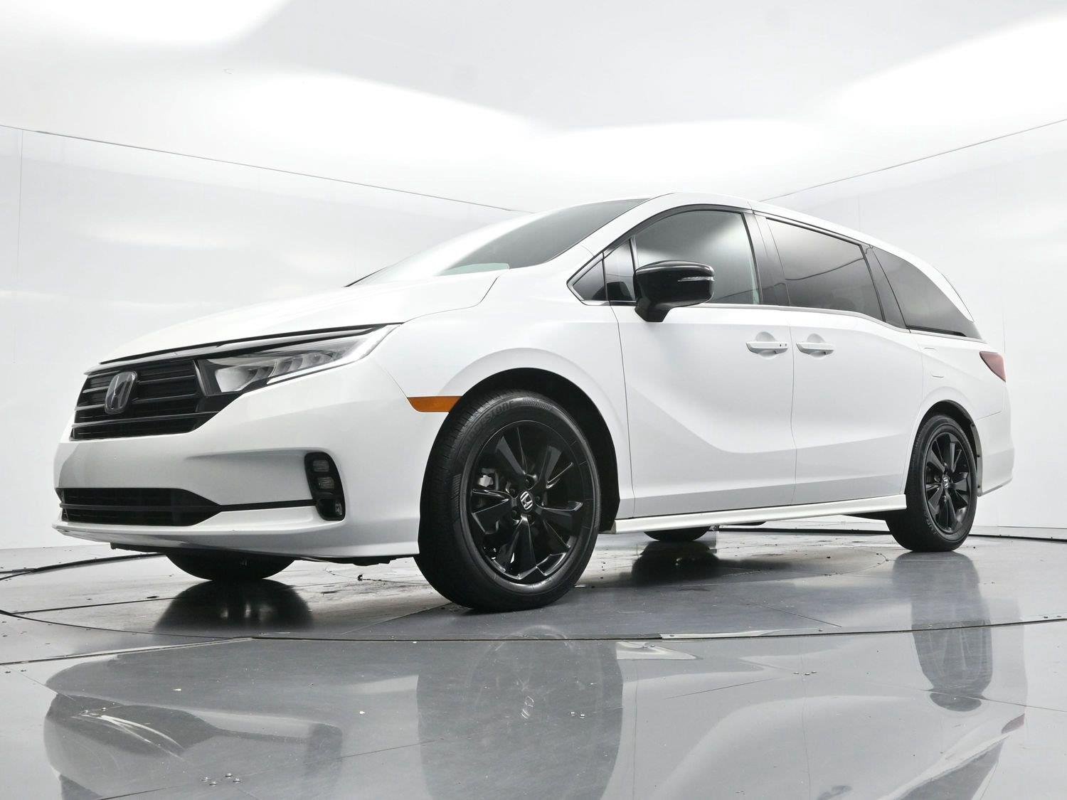 Used 2024 White Honda Sport image 42