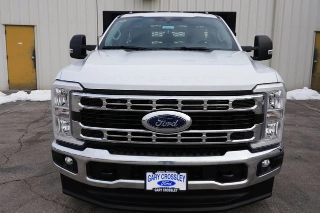 New 2026 Oxford White Ford F-350® XL image 7