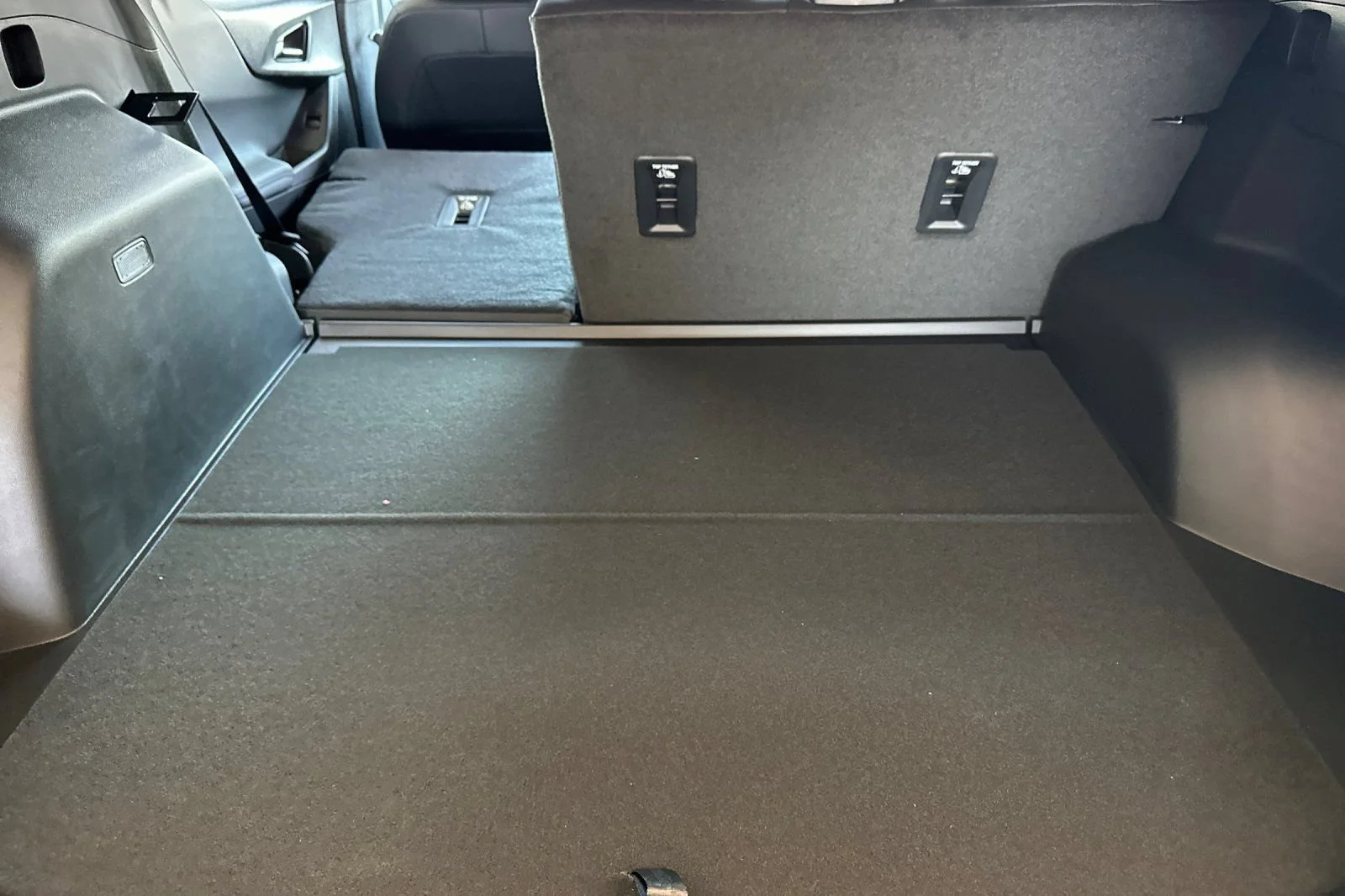 New 2027 Mosaic Black Metallic Chevrolet LT image 15