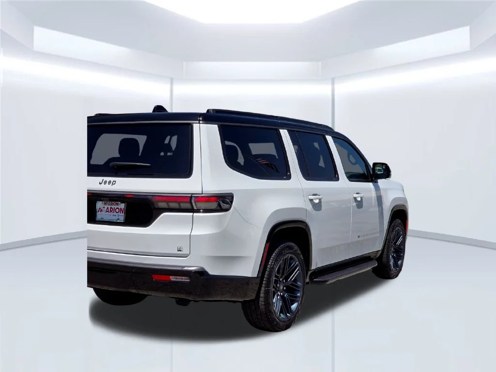 New 2026 White Jeep  image 40