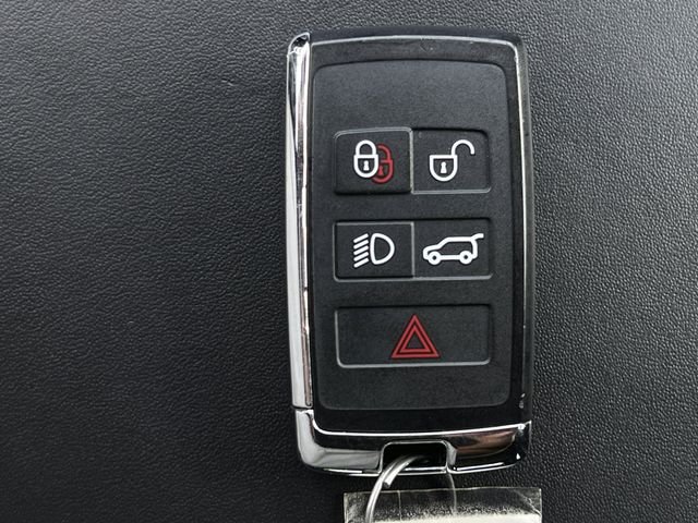 2023 Land Rover Range Rover SE - Photo 26