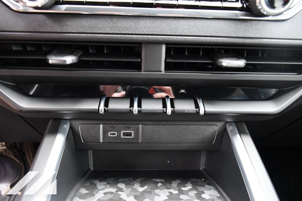 2026 Chevrolet Colorado Trail Boss - Photo 18