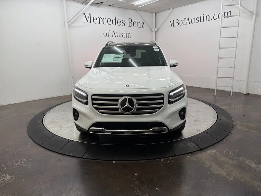 Used 2026 White Mercedes-Benz GLB 250 image 2