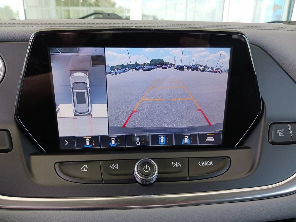 Used 2019 GRAPHITE METALLIC Chevrolet  image 21